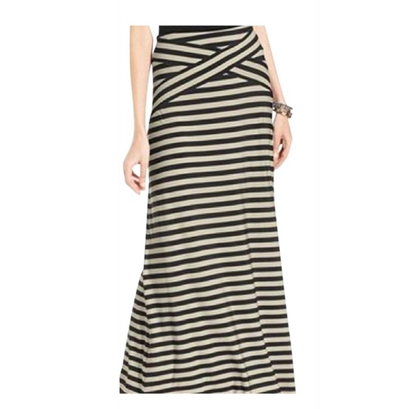 ECI Dresses & Skirts - ECI NEW YORK MAXI SKIRT
